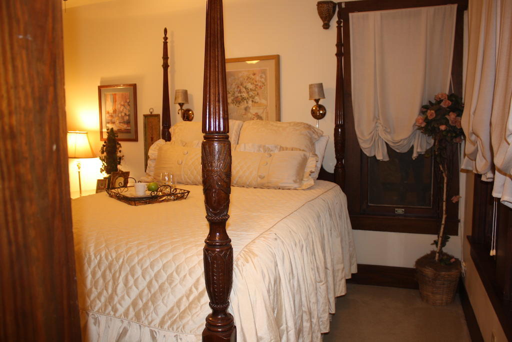 Crystal River Inn San Marcos Habitación foto